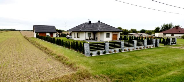 dom wolnostojący, 4 pokoje Wąsosz Górny, ul. Zamojskiego. Zdjęcie 1