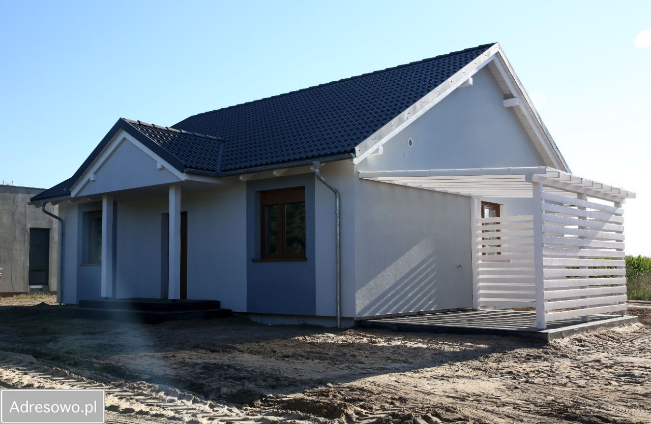 dom wolnostojący, 3 pokoje Janowiec Wielkopolski, ul. Adama Mickiewicza. Zdjęcie 1