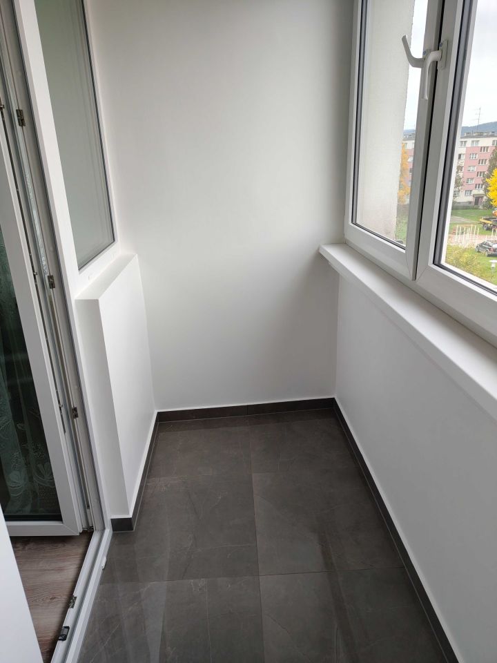 Mieszkanie 2-pokojowe Bystrzyca Kłodzka, os. Szkolne. Zdjęcie 5