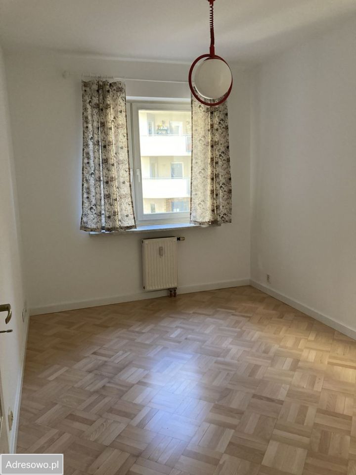 Mieszkanie 4-pokojowe Warszawa Praga-Południe, ul. Józefa Chłopickiego. Zdjęcie 10