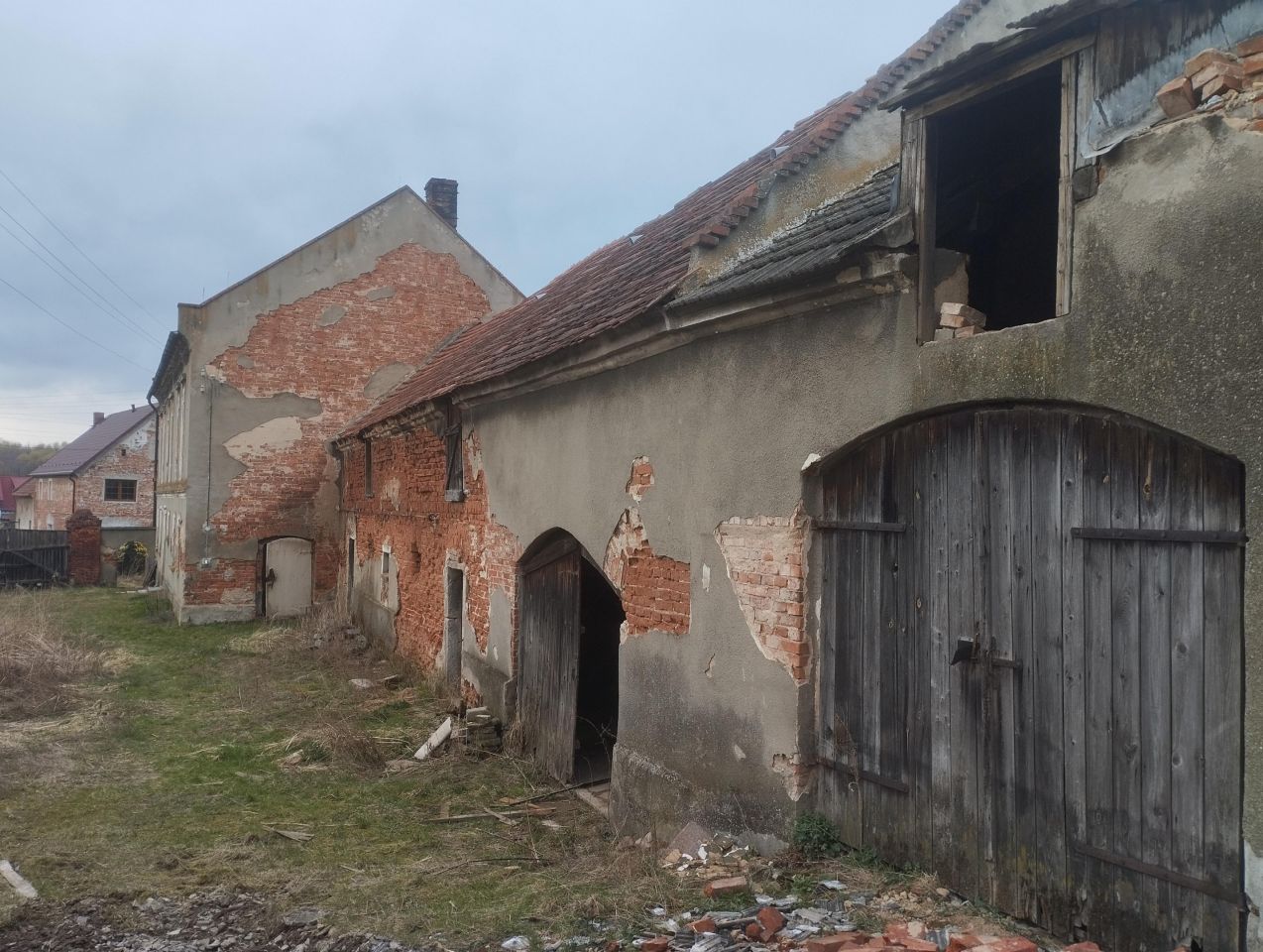 gospodarstwo, 5 pokoi Sękowice, Sękowice. Zdjęcie 3