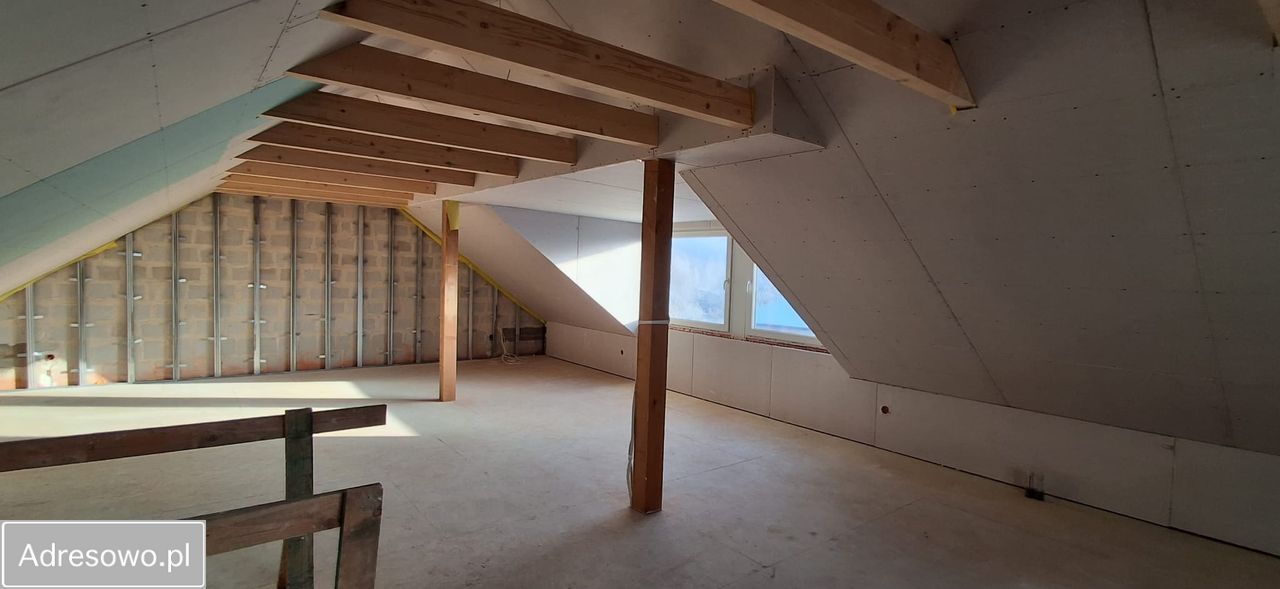 bliźniak, 4 pokoje Bystra. Zdjęcie 16