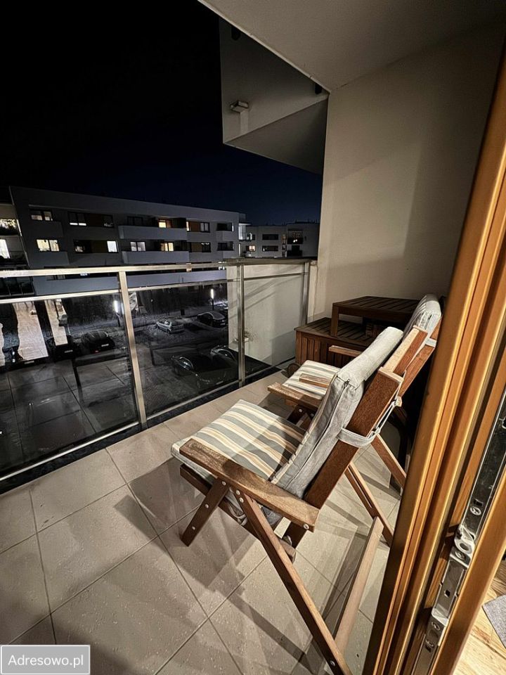 Mieszkanie 2-pokojowe Warszawa Siekierki. Zdjęcie 2