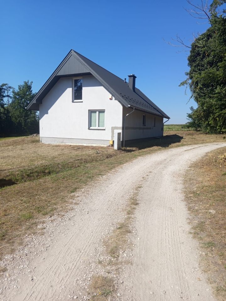 dom wolnostojący, 4 pokoje Piasek Mały. Zdjęcie 1