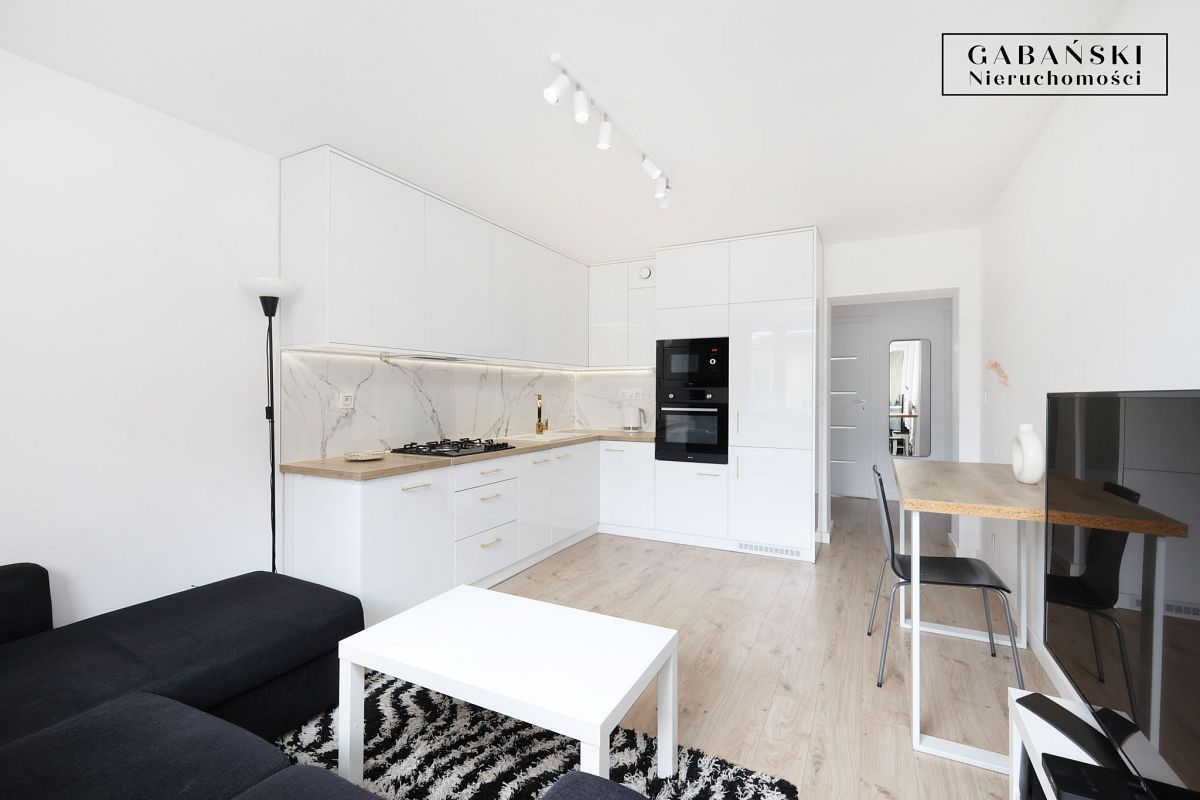 Mieszkanie 3-pokojowe Tarnów Śródmieście, ul. Nowy Świat. Zdjęcie 3