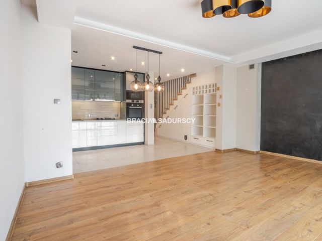 bliźniak, 5 pokoi Skawina, ul. mjr Jana Żychonia. Zdjęcie 9