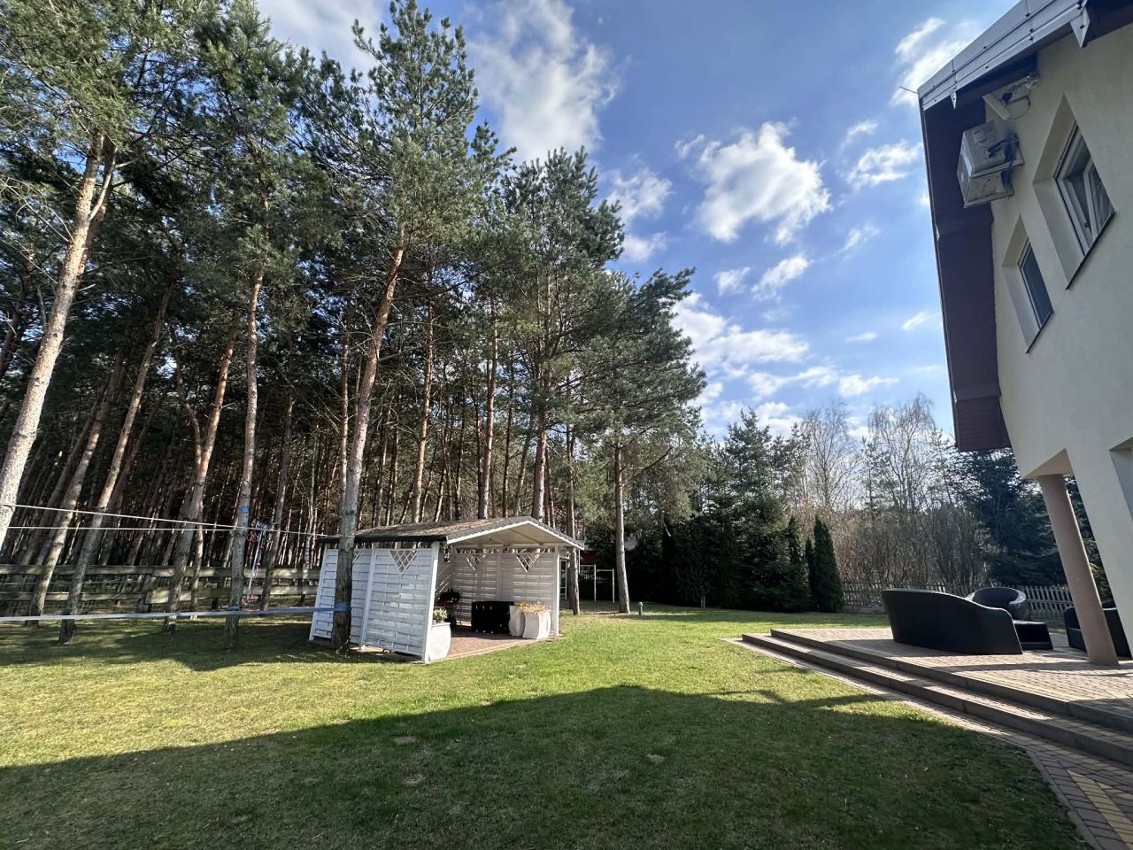 dom wolnostojący, 5 pokoi Chylin. Zdjęcie 25