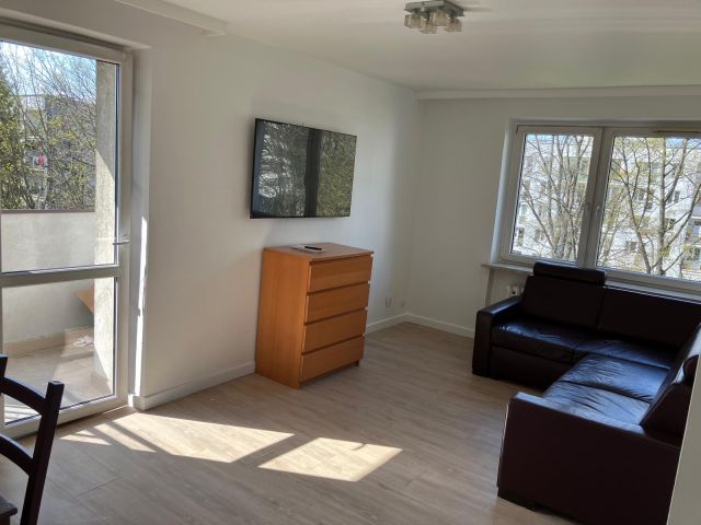 Mieszkanie 3-pokojowe Kraków Dębniki, ul. Komandosów. Zdjęcie 1