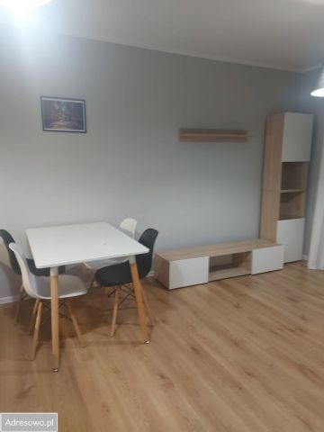 Mieszkanie 3-pokojowe Warszawa Bemowo, ul. Batalionów Chłopskich. Zdjęcie 1