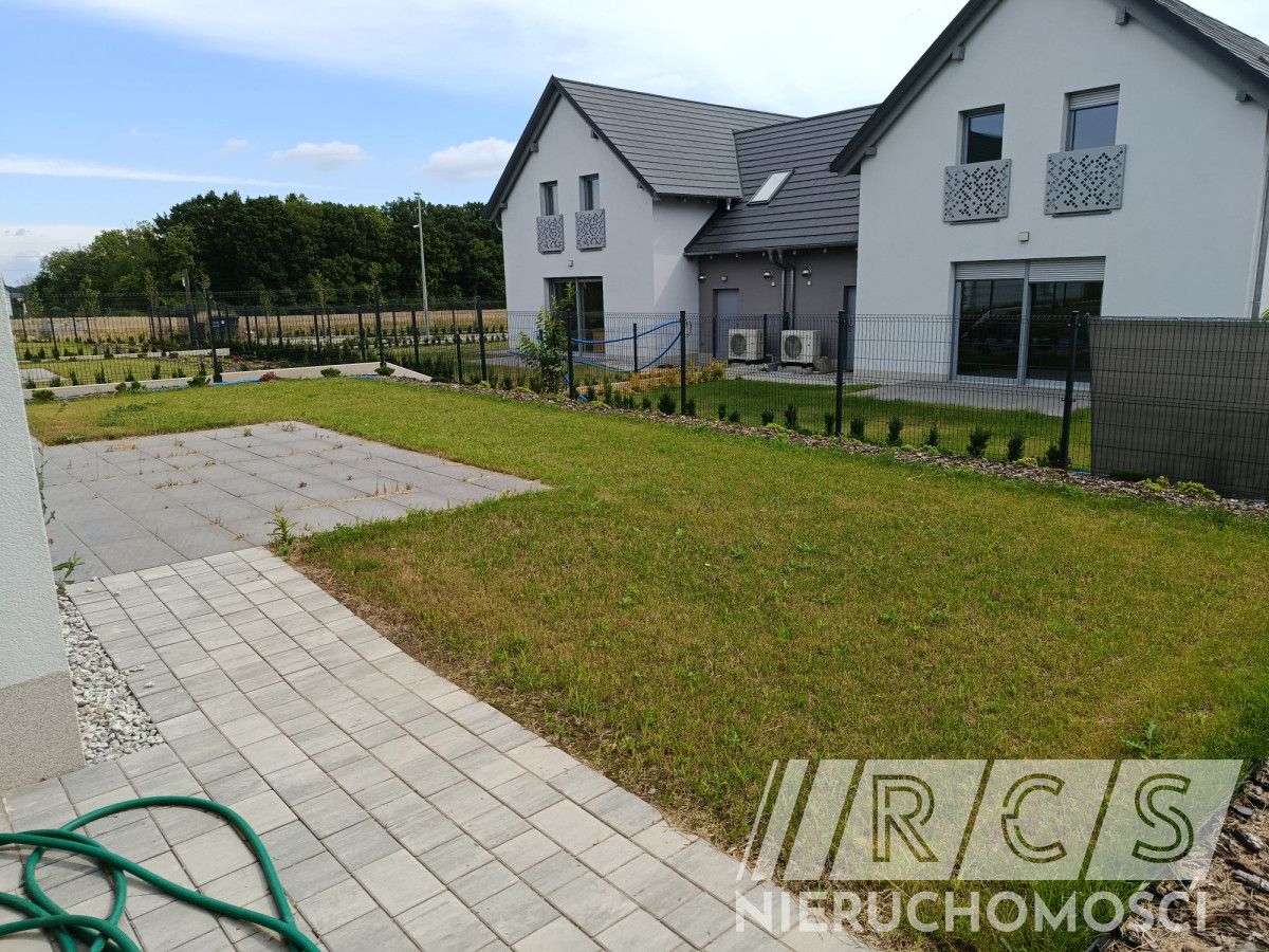 bliźniak, 6 pokoi Gądów. Zdjęcie 9