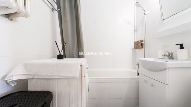Mieszkanie 1-pokojowe Kraków Podgórze, ul. por. Halszki. Zdjęcie 5