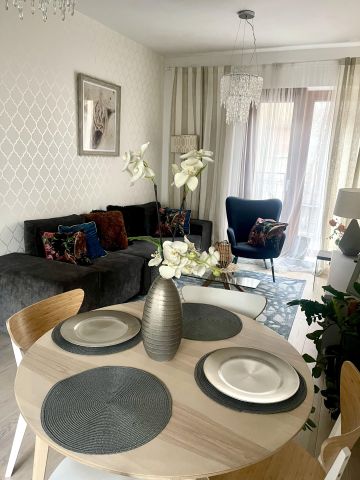 Mieszkanie 3-pokojowe Warszawa Wola, ul. Krochmalna. Zdjęcie 1