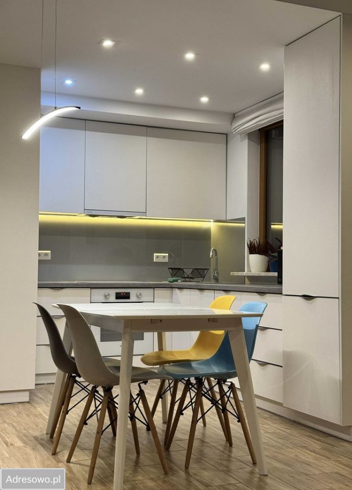 Mieszkanie 2-pokojowe Warszawa Siekierki. Zdjęcie 5