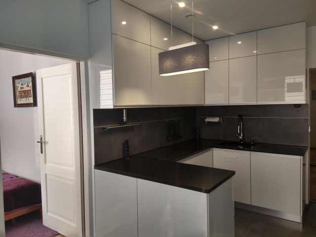 Mieszkanie 4-pokojowe Sucha Beskidzka, ul. Kościelna. Zdjęcie 1