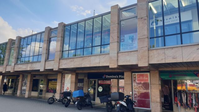 Lokal Warszawa Śródmieście, al. Jana Pawła II. Zdjęcie 1