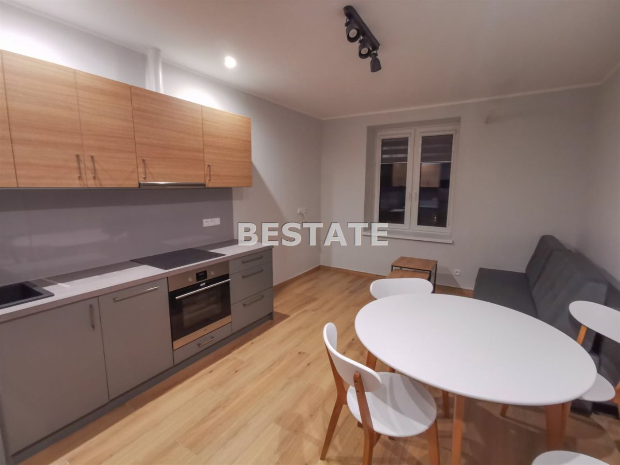 Mieszkanie 2-pokojowe Tarnów. Zdjęcie 4