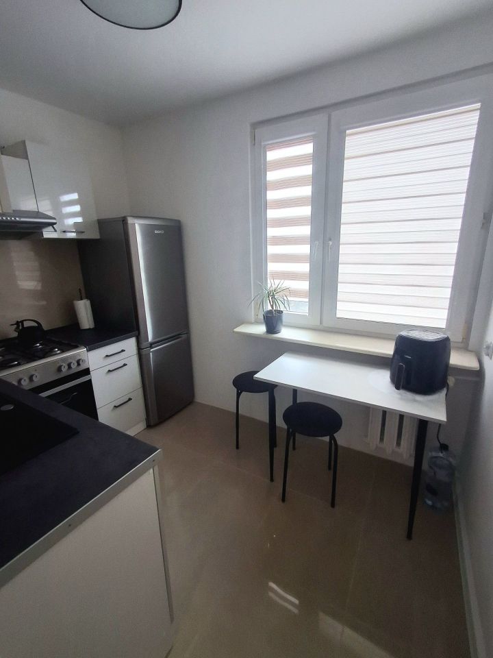 Mieszkanie 3-pokojowe Kielce, ul. marsz. Józefa Piłsudskiego. Zdjęcie 7