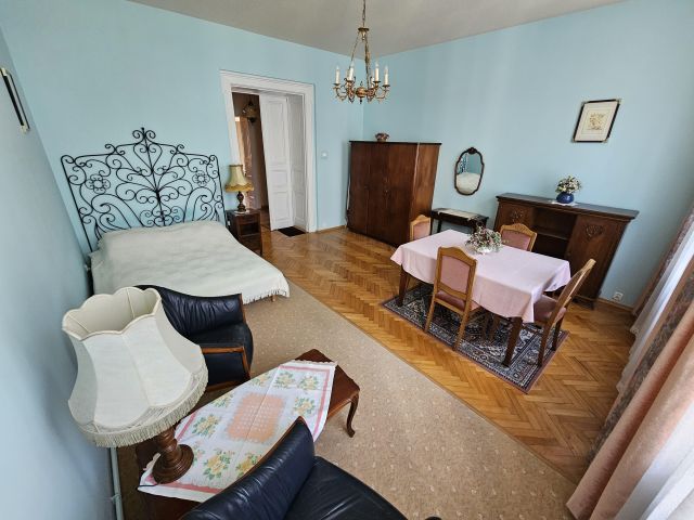 Mieszkanie 4-pokojowe Łódź Śródmieście, ul. Piotrkowska. Zdjęcie 1