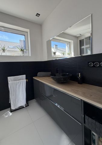 bliźniak, 4 pokoje Radzymin Centrum, ul. Generała Jana Henryka Dąbrowskiego. Zdjęcie 11