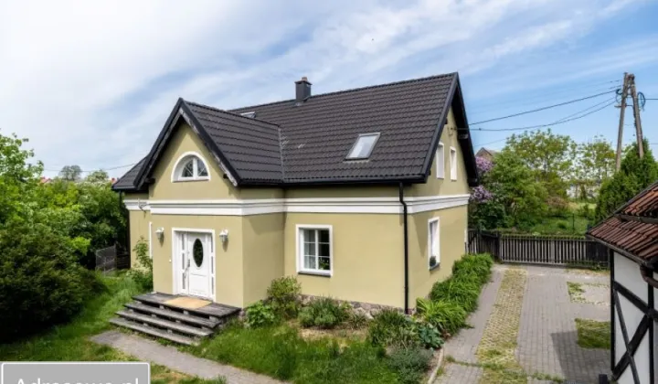 dom wolnostojący, 10 pokoi Idzbark