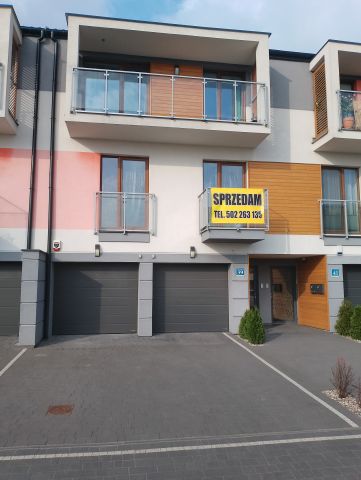 Mieszkanie 5-pokojowe Ożarów Mazowiecki, ul. Rubinowa. Zdjęcie 1