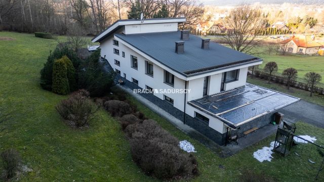 dom wolnostojący, 8 pokoi Rudawa, ul. Krakowska. Zdjęcie 2