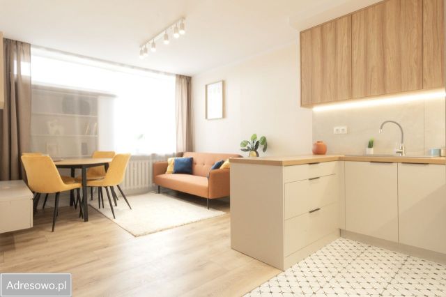 Mieszkanie 3-pokojowe Radomsko, ul. Jagiellońska. Zdjęcie 1