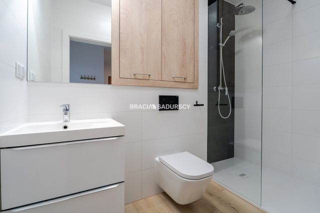 Mieszkanie 3-pokojowe Kraków Dębniki, ul. Czerwone Maki. Zdjęcie 10