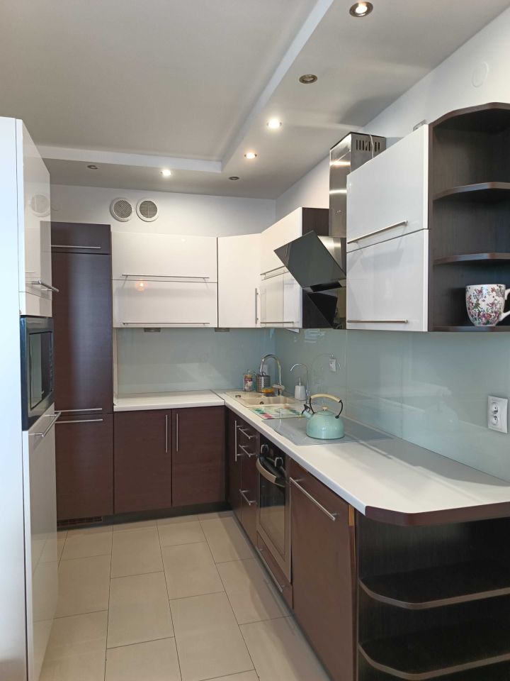 Mieszkanie 3-pokojowe Piaseczno, ul. Kazimierza Jarząbka. Zdjęcie 3