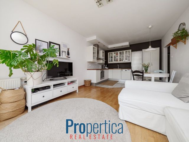 Mieszkanie 3-pokojowe Warszawa Białołęka, ul. Majolikowa. Zdjęcie 2