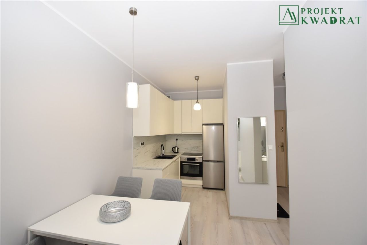 Mieszkanie 1-pokojowe Gliwice, ul. Wiązowa. Zdjęcie 4