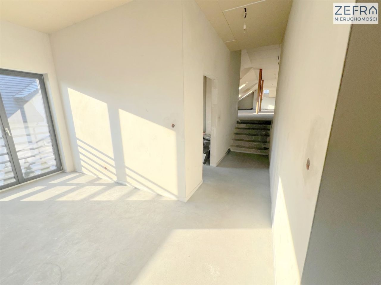 Lokal Zielonki. Zdjęcie 4