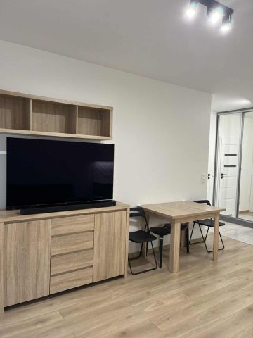 Mieszkanie 2-pokojowe Warszawa Praga-Południe, ul. Optyków. Zdjęcie 1