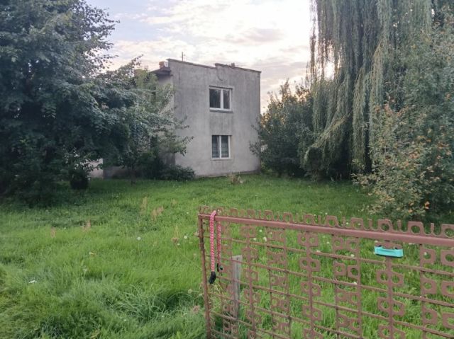 dom wolnostojący, 4 pokoje Parczew. Zdjęcie 1