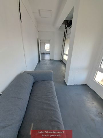 Biuro Wrocław Plac Grunwaldzki, pl. Grunwaldzki. Zdjęcie 7