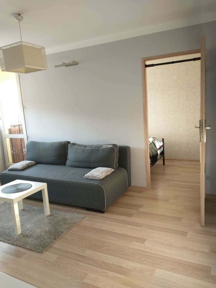 Mieszkanie 2-pokojowe Zielona Góra, ul. Wiśniowa. Zdjęcie 2