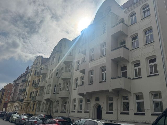 Mieszkanie 4-pokojowe Wrocław Krzyki, ul. Przestrzenna. Zdjęcie 1