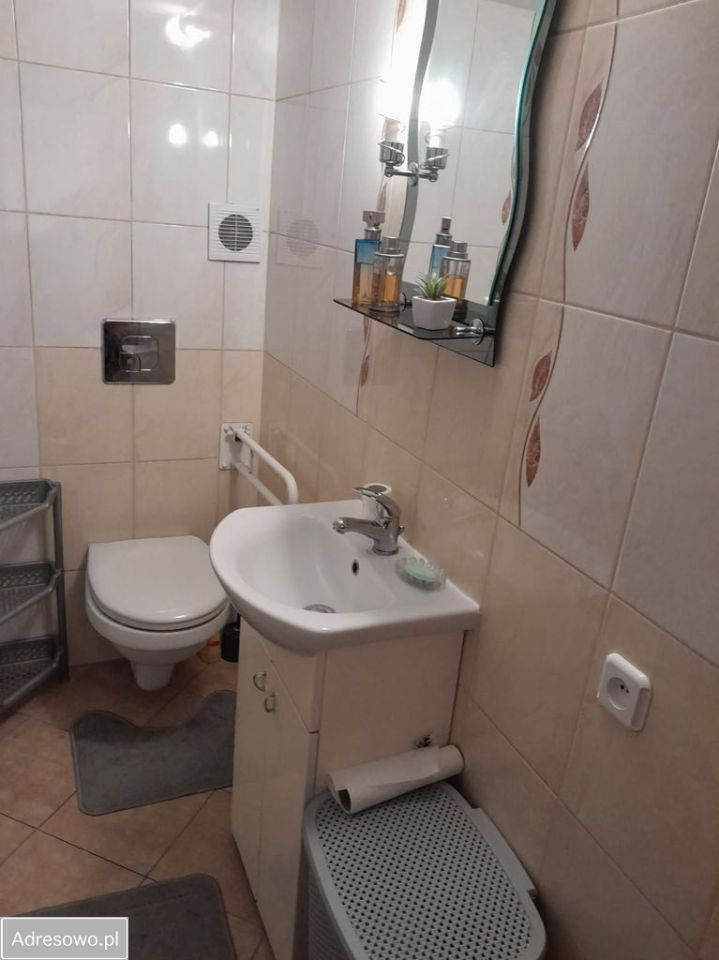 dom wolnostojący, 5 pokoi Brzóstowa. Zdjęcie 10