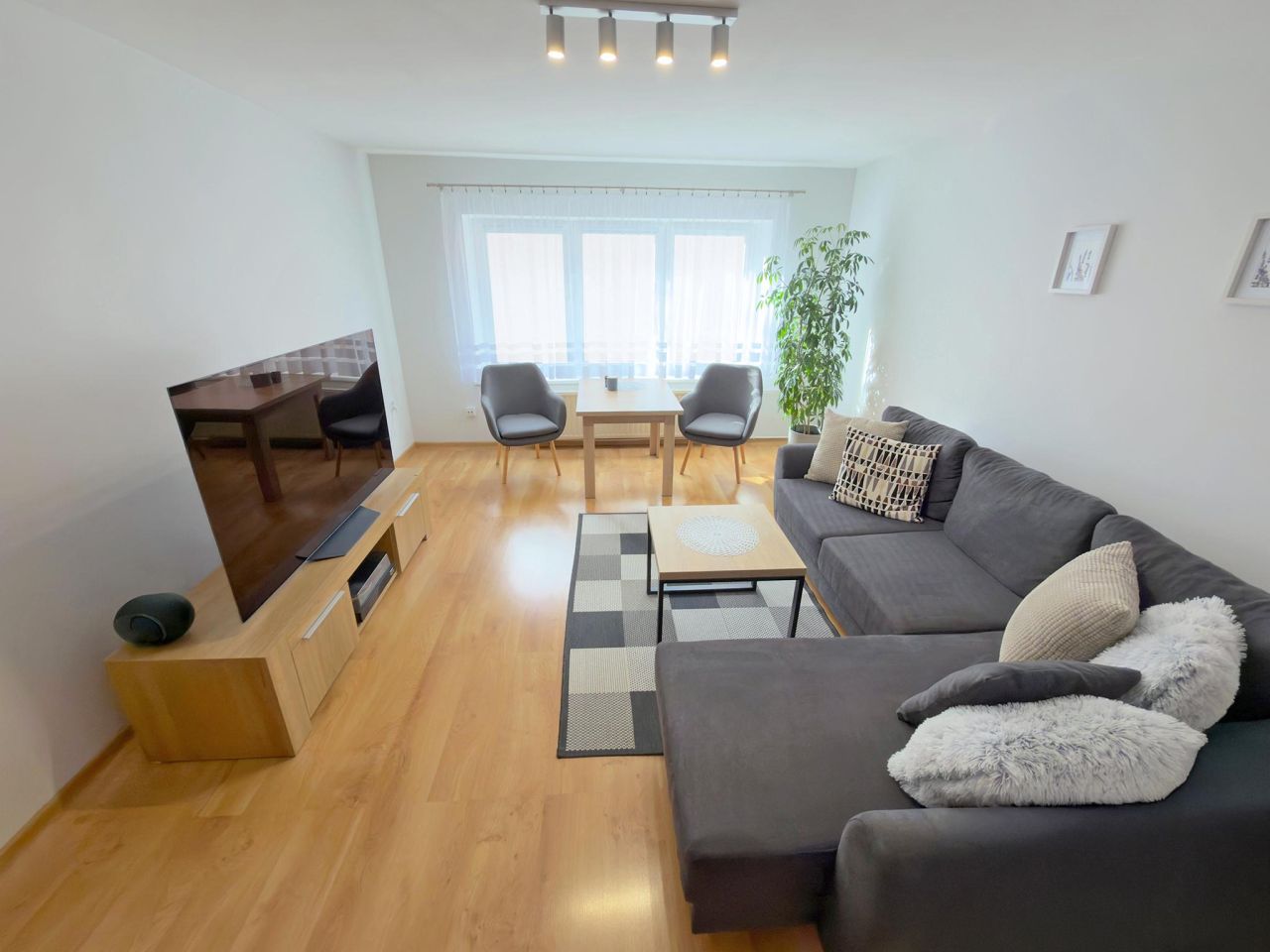 dom wolnostojący, 6 pokoi Kamienna Góra Daleszów Dolny, ul. Wiejska. Zdjęcie 5