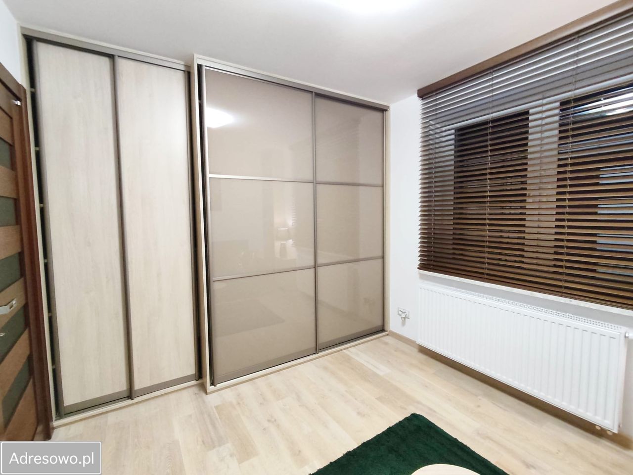 dom wolnostojący, 4 pokoje Jeziora. Zdjęcie 3