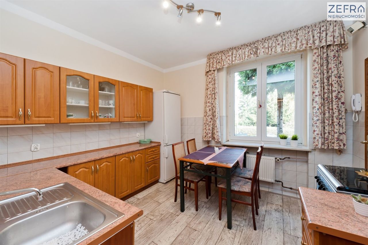 dom wolnostojący, 4 pokoje Kraków Wola Justowska. Zdjęcie 10