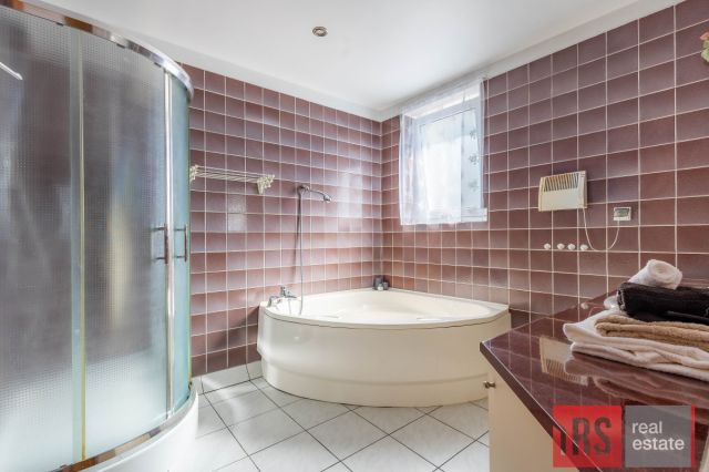 dom wolnostojący, 4 pokoje Laski. Zdjęcie 14