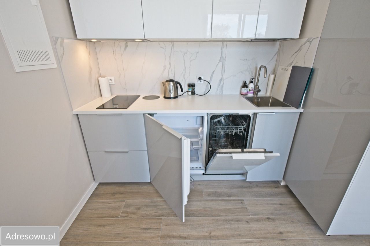 Mieszkanie 2-pokojowe Jastrzębia Góra, ul. Obrońców Westerplatte. Zdjęcie 3