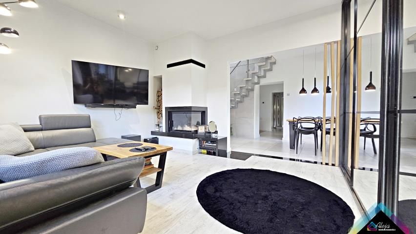 dom wolnostojący, 3 pokoje Częstochowa, ul. Drzewna. Zdjęcie 2