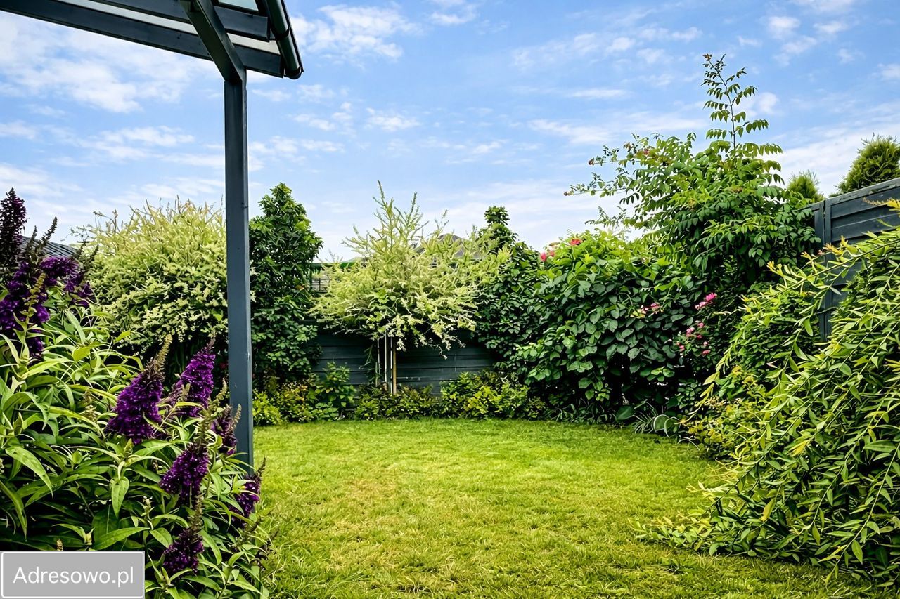 dom szeregowy, 4 pokoje Kiełczów, ul. Wiśniowa. Zdjęcie 2