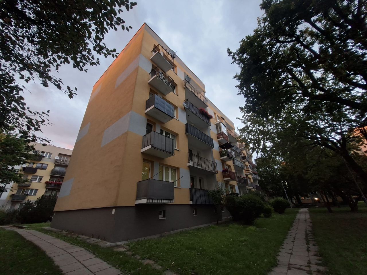 Mieszkanie 3-pokojowe Sochaczew Centrum, ul. 1 Maja. Zdjęcie 1