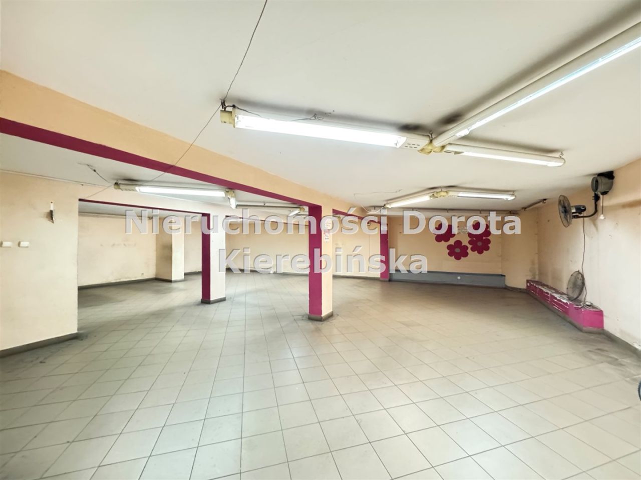 Lokal Tomaszów Mazowiecki, pl. Tadeusza Kościuszki. Zdjęcie 3