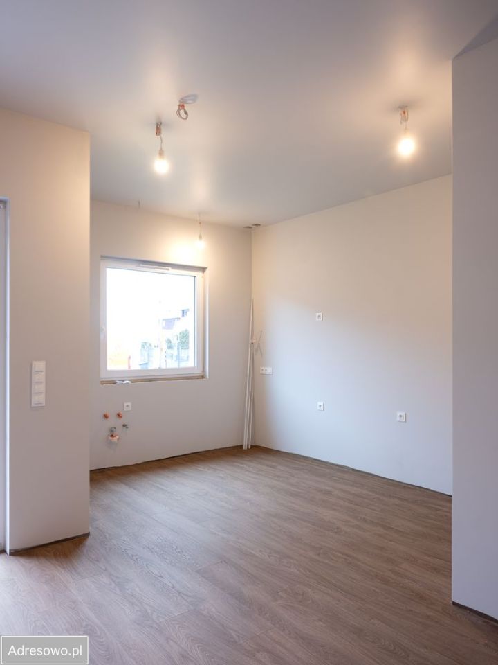 dom szeregowy, 5 pokoi Katowice Kostuchna, ul. Jaskrów. Zdjęcie 11