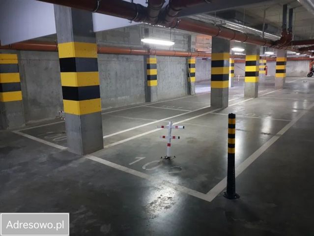 Garaż/miejsce parkingowe Poznań Naramowice, ul. Hawelańska. Zdjęcie 1