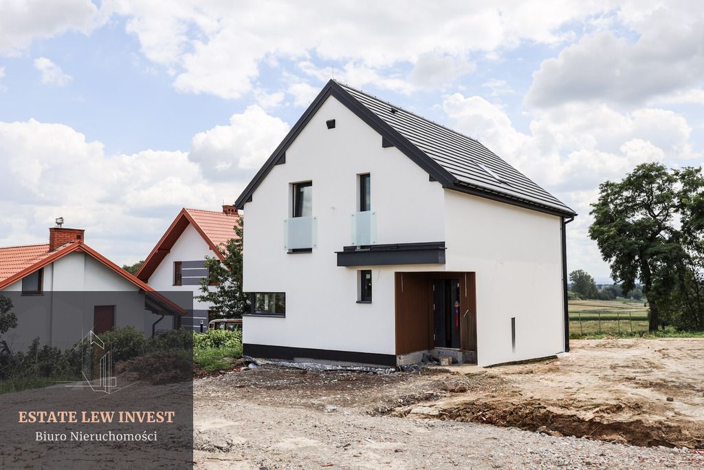 dom wolnostojący, 5 pokoi Kocmyrzów